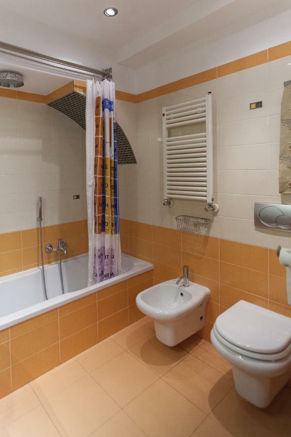 Apartamento Monikapsa Turín Exterior foto